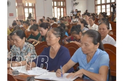 Hưng Hà: Bồi dưỡng lý luận chính trị và nghiệp vụ công tác cho cán bộ phụ nữ cơ sở