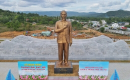 Khánh thành Tượng đài Bác Hồ tại Phú Quốc