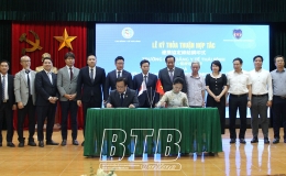 Ký kết thỏa thuận hợp tác giữa Trường Cao đẳng Y tế Thái Bình với Trường Đại học Hokkaido Bunkyo (Nhật Bản)