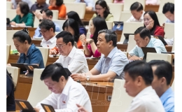 Quốc hội thảo luận dự thảo Luật Bảo hiểm xã hội (sửa đổi)