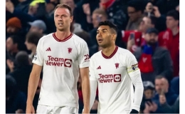 Thua sốc Crystal Palace, Man Utd tạo 2 kỷ lục buồn
