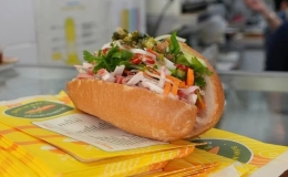 ABC News: Vì sao bánh mì Việt Nam khiến người Australia “phát cuồng”?