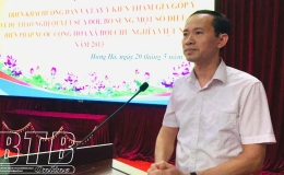 Ban Tuyên giáo và Dân vận Huyện ủy Hưng Hà hướng dẫn và lấy ý kiến đóng góp vào dự thảo Nghị quyết sửa đổi, bổ sung một số điều của Hiến pháp năm 2013
