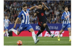 Barca vô địch La Liga sớm hai vòng