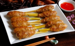 Để có món thịt bọc sả nướng