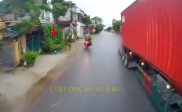 Phòng Cảnh sát giao thông: Xử phạt hai tài xế xe đầu kéo vi phạm quy định về vượt xe trong những trường hợp không được vượt và đi không đúng làn đường