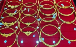 Sáng 8/5, giá vàng neo ở mức cao