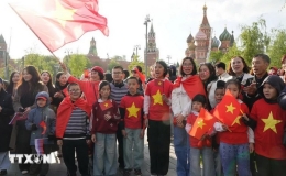 Thắm thiết tình quân và dân Việt Nam tại Liên bang Nga