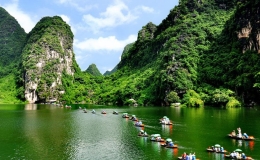 Tháng 5 đi đâu, chơi gì?