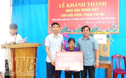 Tiền Hải: Khánh thành nhà đại đoàn kết cho hội viên Hội nông dân