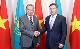 Tổng Bí thư Tô Lâm hội kiến Thủ tướng Kazakhstan Olzhas Bektenov