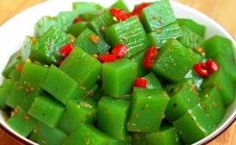 Làm thạch từ vỏ dưa chuột thanh mát ngày hè