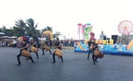 Sôi động Lễ hội Carnival trên phố biển Sầm Sơn