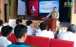 Tập huấn vận hành, bảo dưỡng, sửa chữa máy nông nghiệp cho nông dân xã Phúc Thành