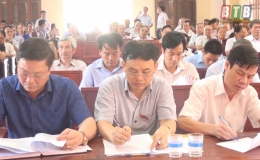 Tiếp xúc cử tri tại huyện Đông Hưng