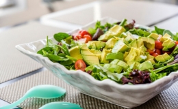 2 món salad đủ chất cho bữa sáng