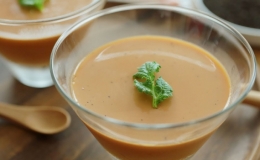 Cách làm pudding trà sữa mềm mịn cho ngày hè