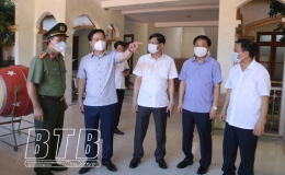 Đồng chí Phó Bí thư Tỉnh ủy, Chủ tịch UBND tỉnh kiểm tra, chỉ đạo công tác tổ chức kỳ thi tuyển sinh vào lớp 10 THPT năm học 2021 – 2022