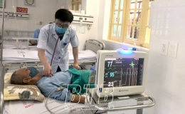 Nắng nóng gay gắt, chú ý bảo vệ sức khỏe trẻ em, người cao tuổi