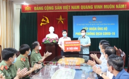 Ngân hàng Chính sách xã hội Chi nhánh tỉnh: Gần 100 triệu đồng ủng hộ Quỹ vắc xin phòng, chống dịch Covid-19