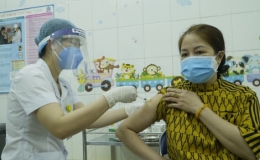 Thêm 5.244 người được tiêm chủng vaccine phòng Covid-19