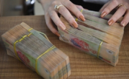 Thu thuế từ chứng khoán tăng 320%