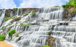 Vẻ đẹp của thác Pongour