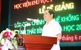 46 học viên được cấp bằng cao cấp lý luận chính trị