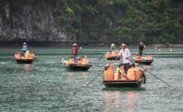 Các loại tàu và tuyến tham quan vịnh Lan Hạ