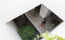 Ngôi nhà có mái chữ V