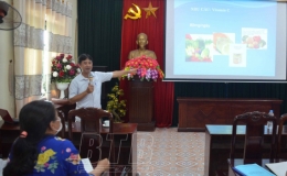 Quỳnh Phụ: Tập huấn kiến thức chăm sóc dinh dưỡng cho cộng tác viên y tế thôn