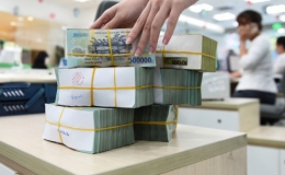'Big 4' ngân hàng giảm mạnh lãi suất tiết kiệm