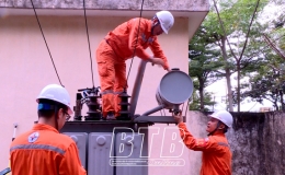 Điện lực thành phố: Bảo đảm cấp điện ổn định kỳ thi tốt nghiệp THPT năm 2023