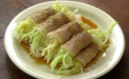 Món thịt cuốn bắp cải dễ làm