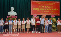 Quỳnh Phụ: Tuyên dương, khen thưởng 147 học sinh giỏi cấp quốc gia, cấp tỉnh