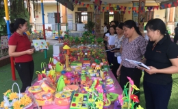 Sáng tạo trong phong trào làm đồ dùng, đồ chơi cho trẻ mầm non
