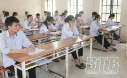 Thí sinh tự tin với đề thi môn Tiếng Anh