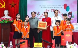 Hành động với cả trái tim yêu thương, là chỗ dựa vững chắc cho các cháu gửi gắm niềm tin yêu