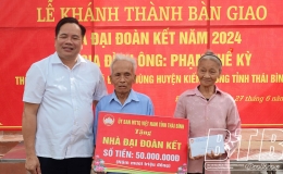 Khánh thành nhà đại đoàn kết cho hộ nghèo tại xã Trà Giang và Đình Phùng