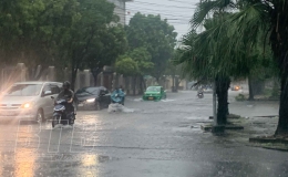 Tin mưa dông và cảnh báo mưa lớn cục bộ,lốc, sét, gió giật mạnh tại Thái Bình