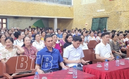 Bồi dưỡng chuyên môn, nghiệp vụ về văn hóa, thể thao cơ sở