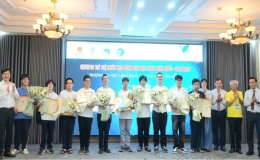 Công bố Top 10 học sinh xuất sắc tại Olympic Trí tuệ nhân tạo toàn quốc 2025
