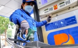 Giá xăng, dầu tiếp tục tăng