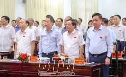Kỳ họp để giải quyết công việc phát sinh đột xuất của HĐND tỉnh khóa XVII, nhiệm kỳ 2021 - 2026