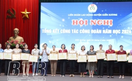 LĐLĐ huyện Kiến Xương: khen thưởng 63 tập thể, cá nhân có thành tích xuất sắc