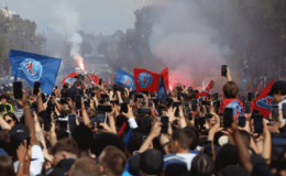 Lễ rước cúp Champions League của PSG tiếp tục rơi vào hỗn loạn