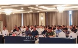 Phổ biến pháp luật về quản lý, kinh doanh và sử dụng giống cây trồng