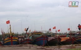 Tiền Hải khuyến cáo tàu thuyền không ra khơi