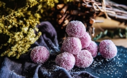 Làm bánh mochi