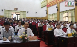 Kỳ họp thứ tám HĐND huyện Đông Hưng